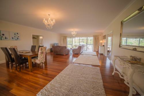The Summer House Retreat