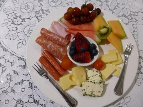 Aldgate Lodge Bed & Breakfast