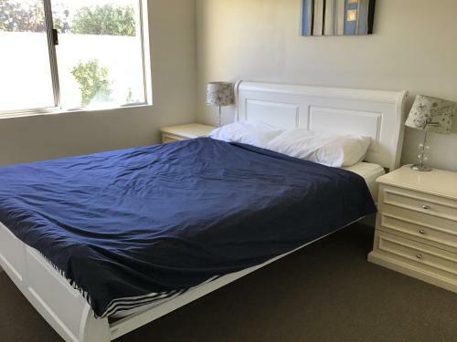 Beachwood House - Broadwater
