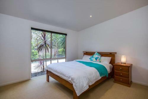 Tasman Surf House - So Close To The Beach