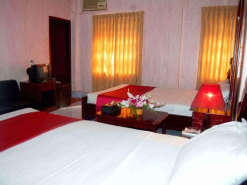 Hotel Swiss Garden International