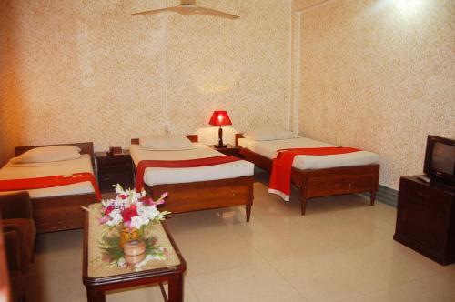 Hotel Swiss Garden International
