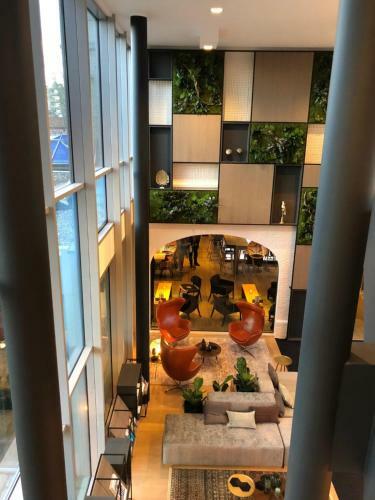 Ariane Hotel