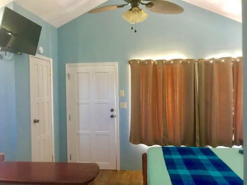 Hotel Tilt-ta-dock Resort Belize