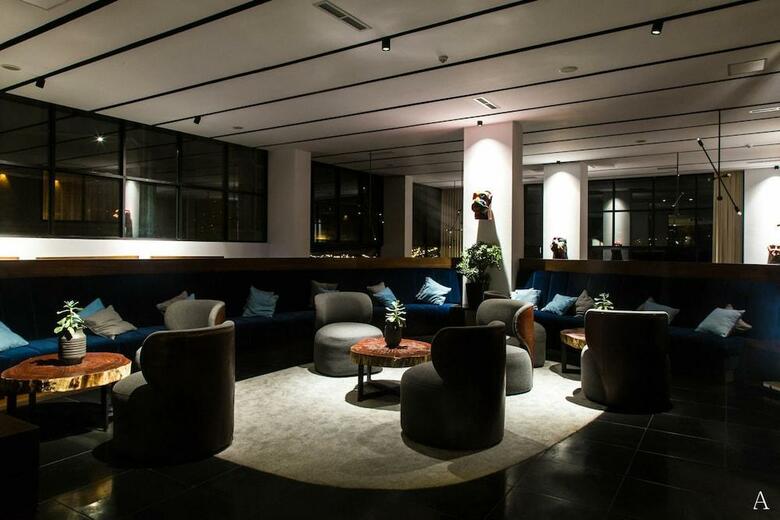 Atix Hotel