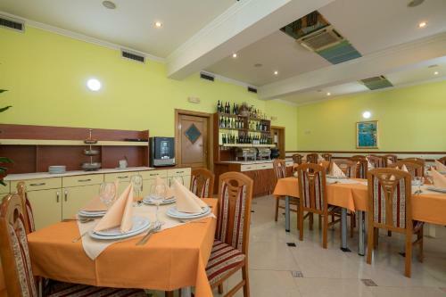 Hotel Adria