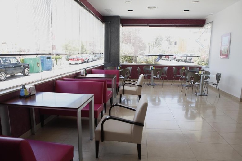 Hotel Adiafa