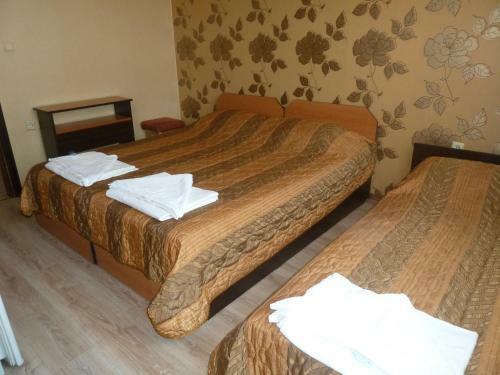 Hostal Tarnovski Dom Guest Rooms