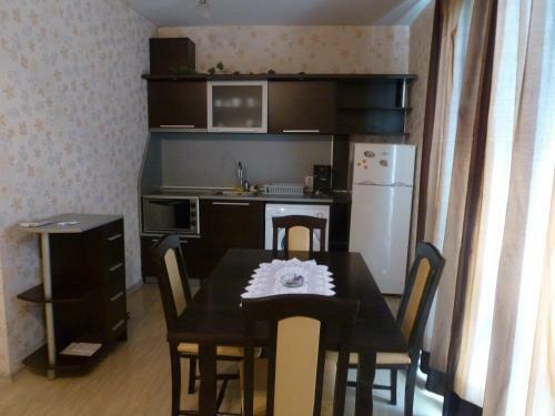 Hostal Tarnovski Dom Guest Rooms