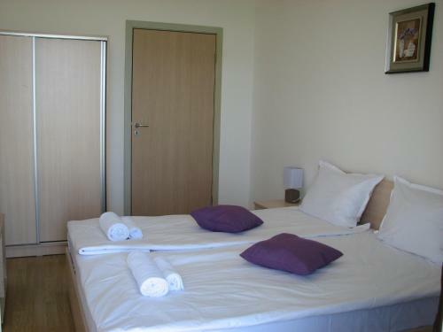 Two-bedroom Apartment Donika