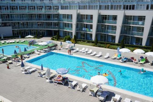 Apartments In Black Sea Star Complex