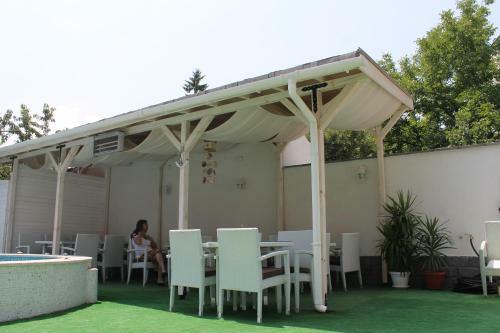 Saint George Family Hotel
