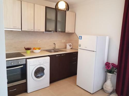 Mariya's Apartments