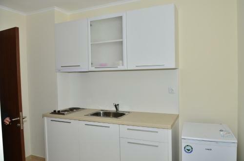 Hotel La Piazza Primorsko Rooms & Apartments