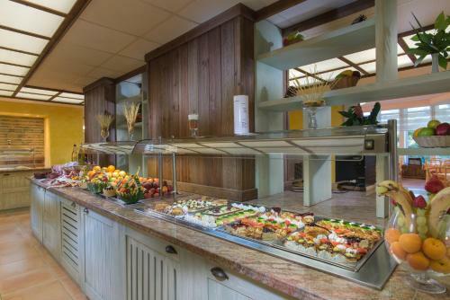 Hotel Fenix - Halfboard