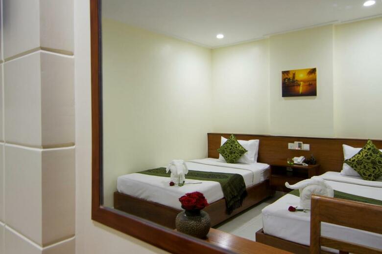 Rose Emerald Hotel