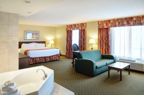 Holiday Inn Sarnia Hotel & Conference Centre