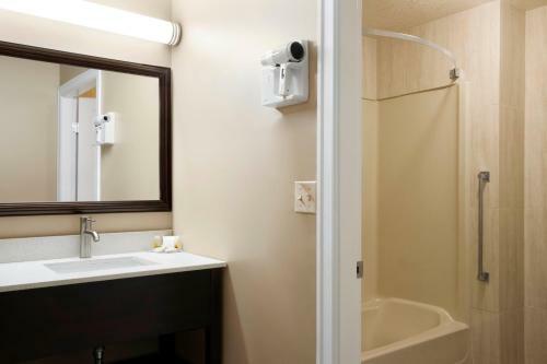 Hotel Days Inn Vernon