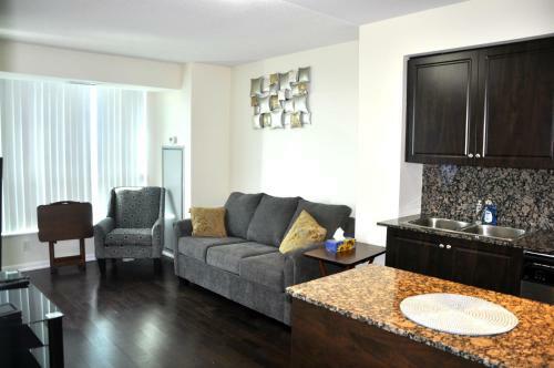Modern Apartment & Private Parking