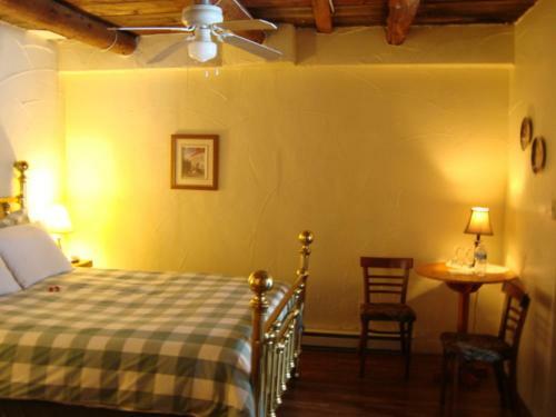 Ancestral Knowlton B&B