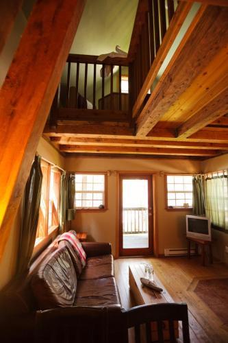 The Cabins At Terrace Beach