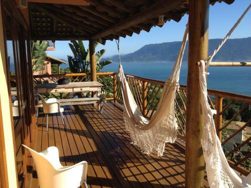 Ocean View Em Holiday Home