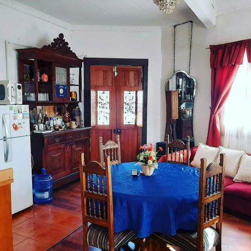Hostal Cotroneo