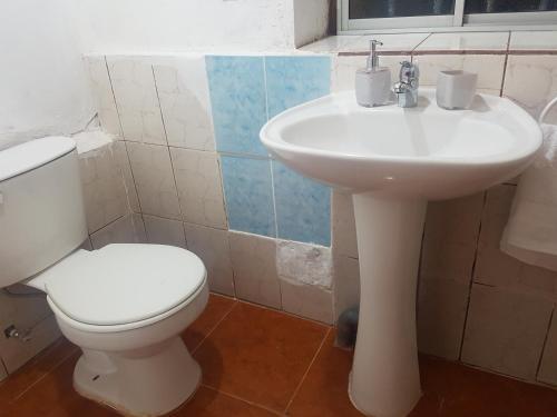 Hostal La Casa Blanca