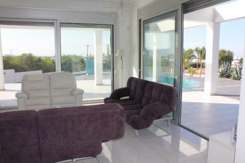 Marymina Villa