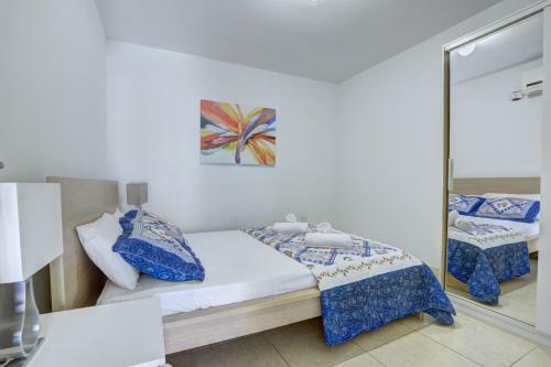 Mylos Villa