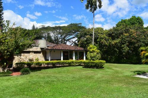 Agroturismo Finca La Bella