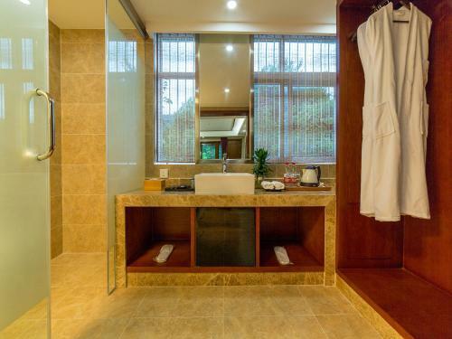 River Side Resort Hotel