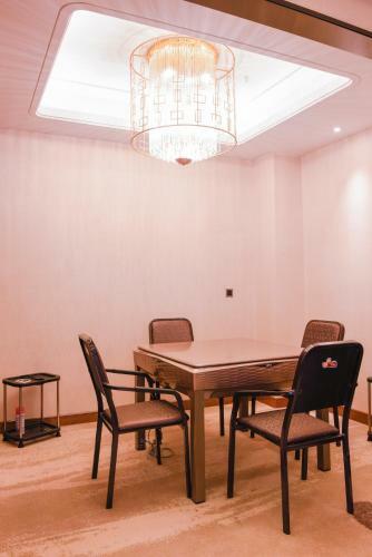 Cheung Chau Hotel