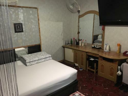 Coin Motel