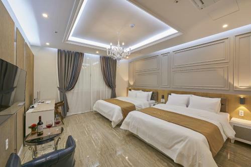 Dubai Hotel