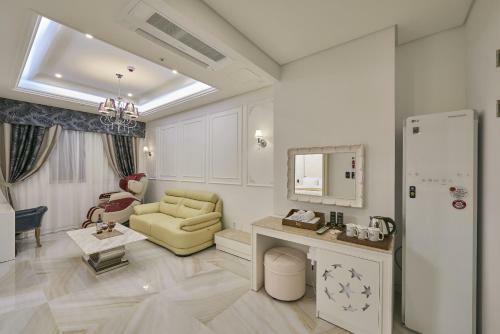 Dubai Hotel