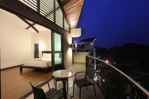 Hotel Sky Penthouses At Oceano