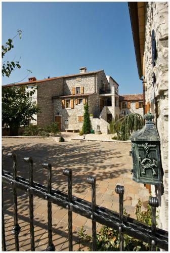 Apartments Villa Stapo