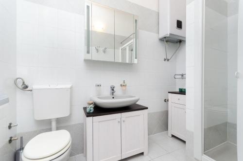 Apartments Sinisa