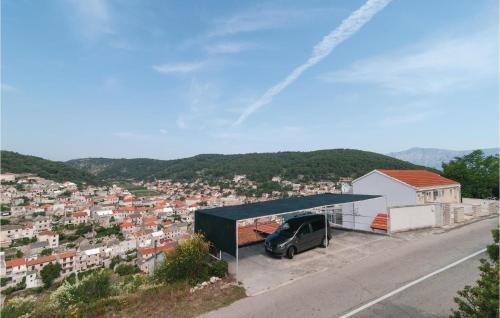 Apartment Pucisca With Sea View II