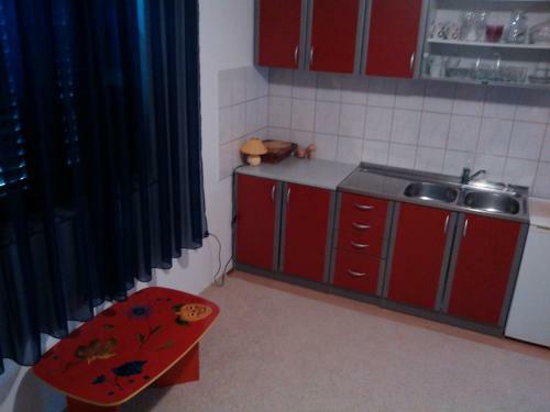Apartamentos Anita, Kor?ula