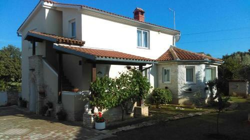 Apartman Zelena Oaza Sisan