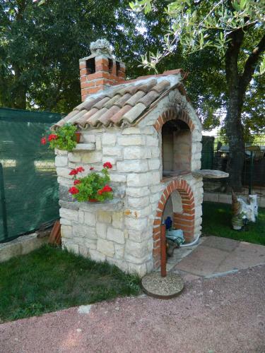 Holiday House Olania