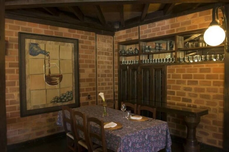Hostal Pousada Pedra Azul