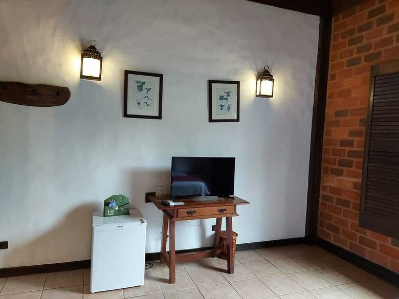 Hostal Pousada Pedra Azul