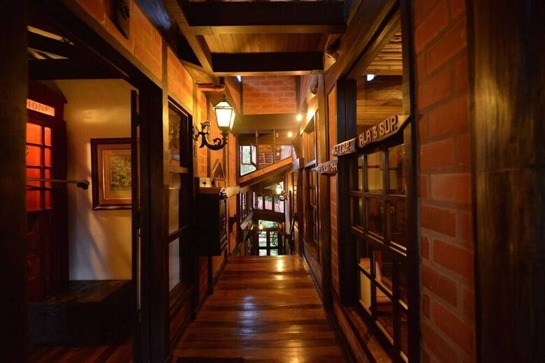 Hostal Pousada Pedra Azul