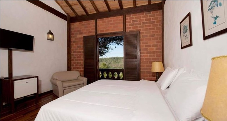 Hostal Pousada Pedra Azul