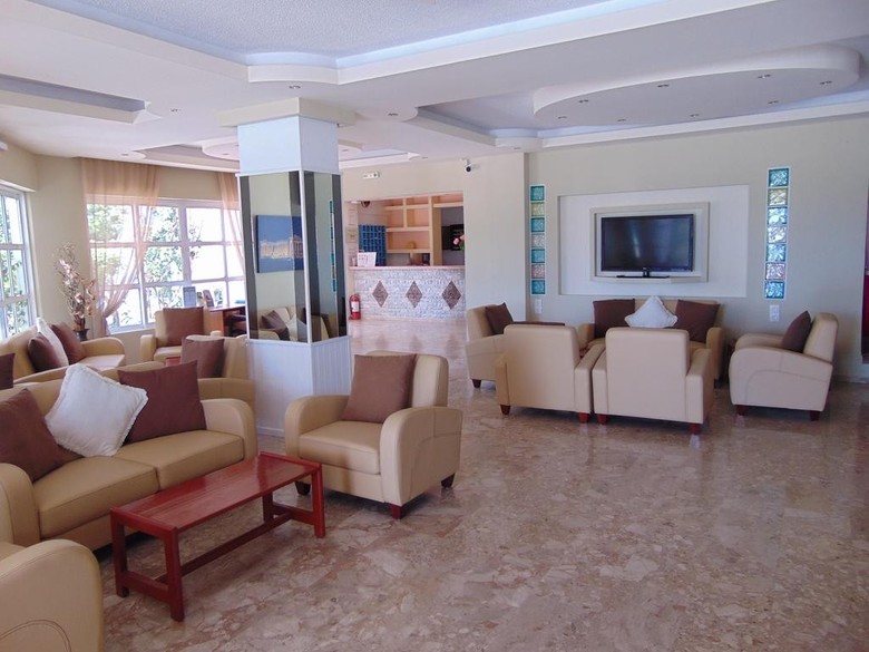 Hotel Nirvana Beach