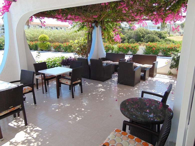 Hotel Nirvana Beach