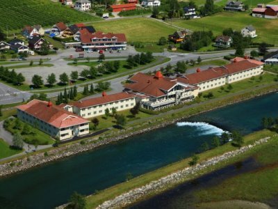 Hotel Loenfjord